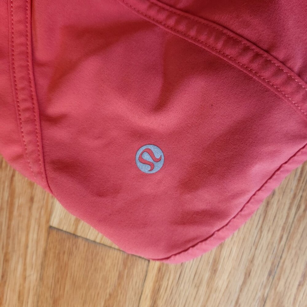 lululemon coral shorts - Picture 3 of 6